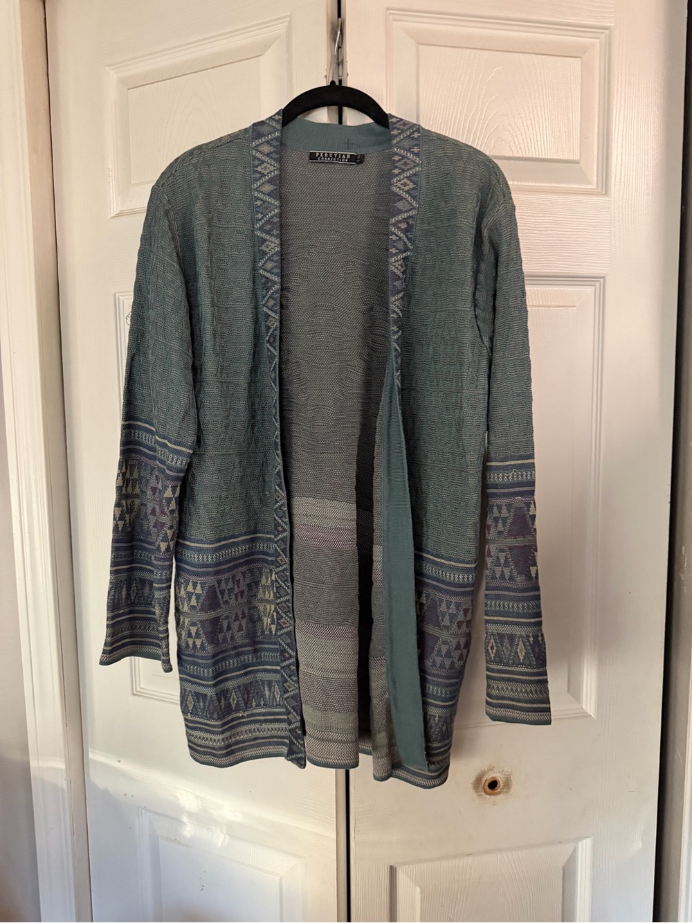 Peruvian connection cardigan size small